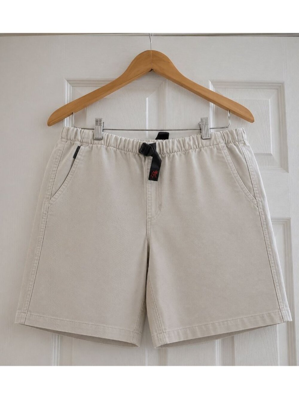Gramicci Womens Belted Shorts Beige size Large Gorpcore Hiking Y2k Outdoor
